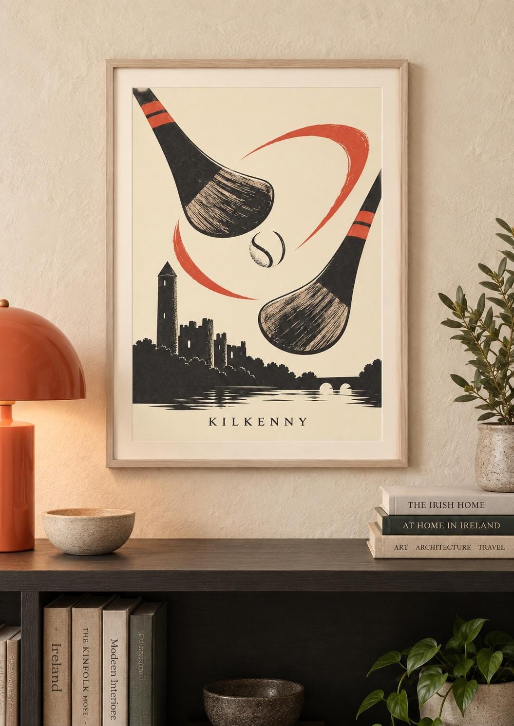 Kilkenny County Printable Art, Hurling and Castle Design, Irish Digital Download — presentación de la obra