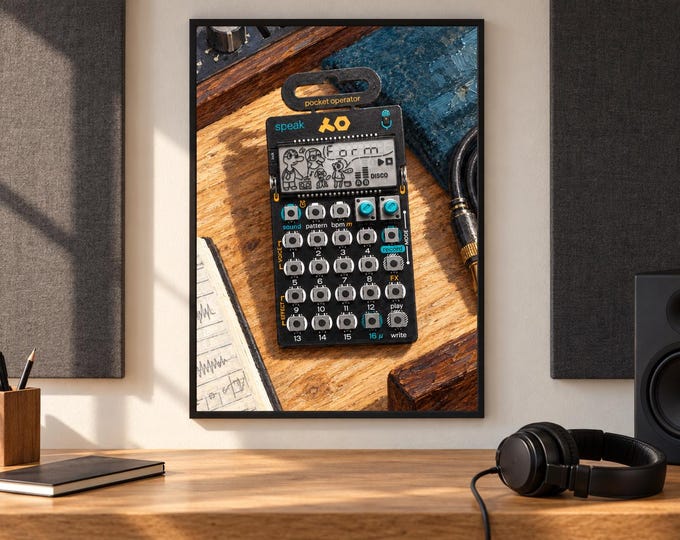 PO-35 Speak Pocket Operator Wall Art, Wooden Music Studio Poster, A2 Printable Download — presentación de la obra